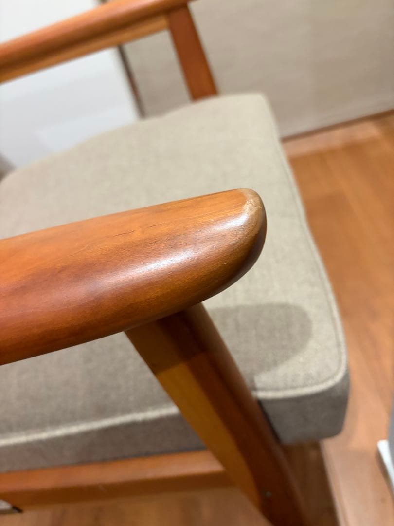 カリモク60 Kチェア 1シーター チェリー × フラノベージュkarimoku