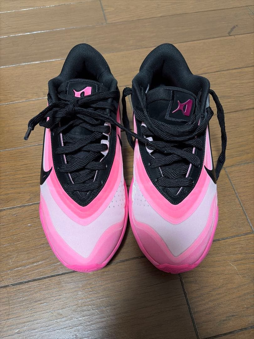 お値下！！Nike バスケットボールシューズ ピンク/ブラック