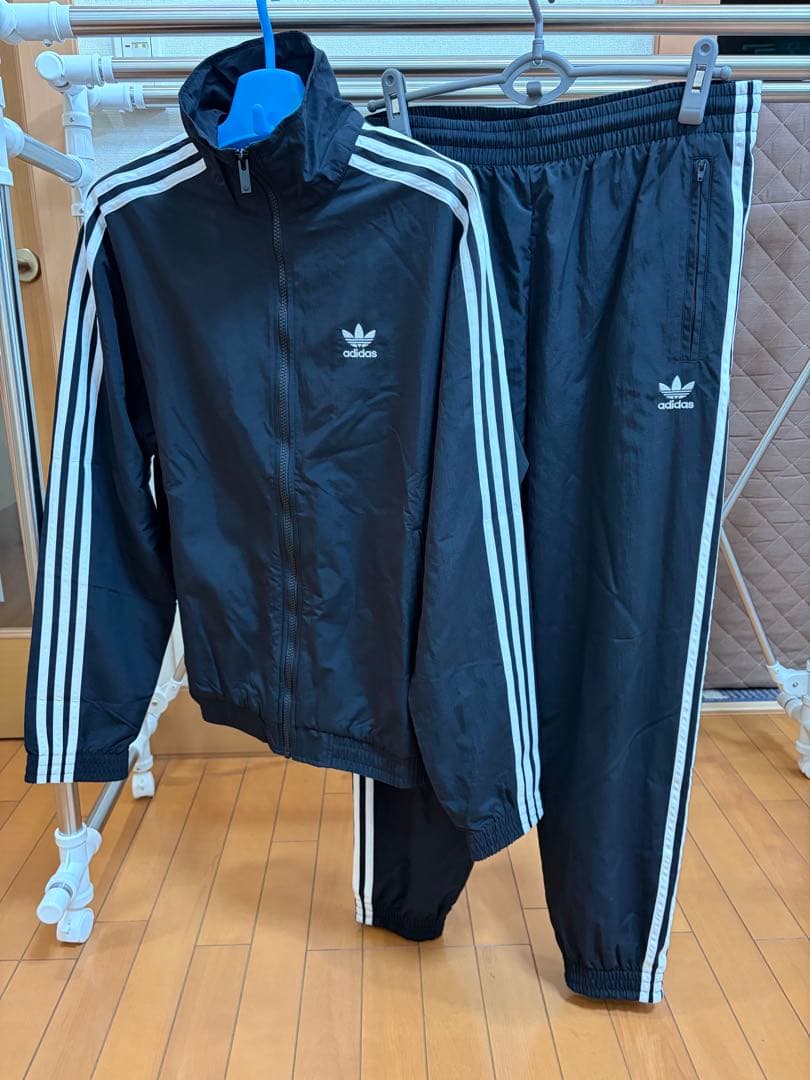adidas アディダス オリジナルス トレフォイルロゴ ナイロン　セットアップ