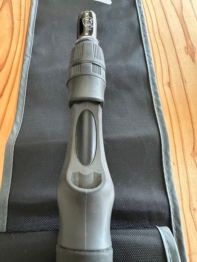ツララ TULALA モンストロG75HC 中古超美品