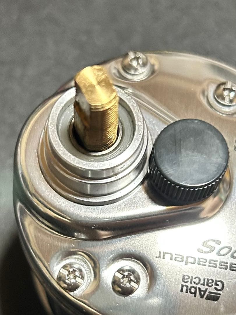 ABU アブガルシア アンバサダー 5500S 右巻き
