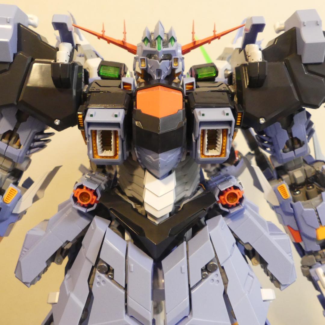 【超希少品】機甲の城　1/100 パーフェクトジオング プラモデル 初回限定版