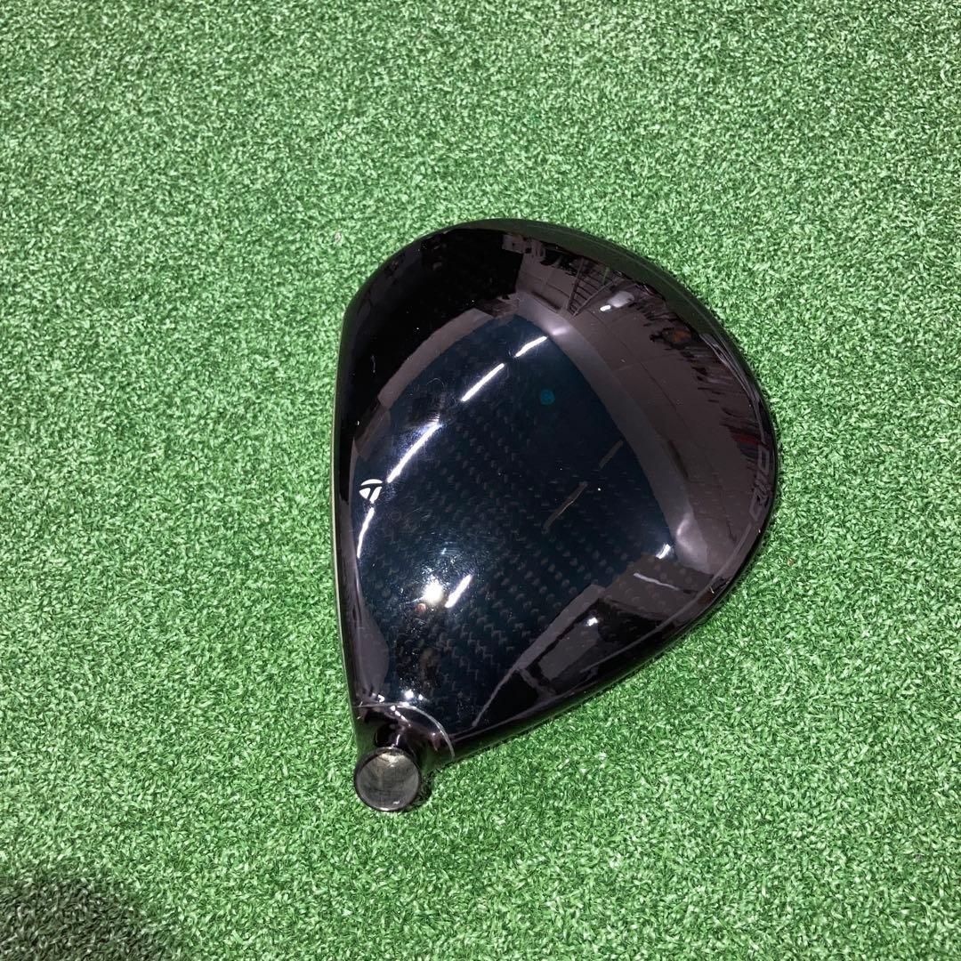 TaylorMade QI10ドライバー ヘッドカバー付き