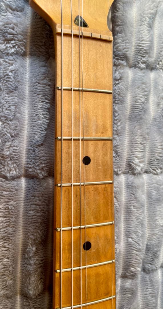 フジゲン製 Squier ストラキャスター SST33 Lシリアル