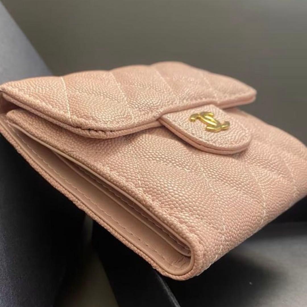 CHANEL ピンク キルティング 三つ折り財布