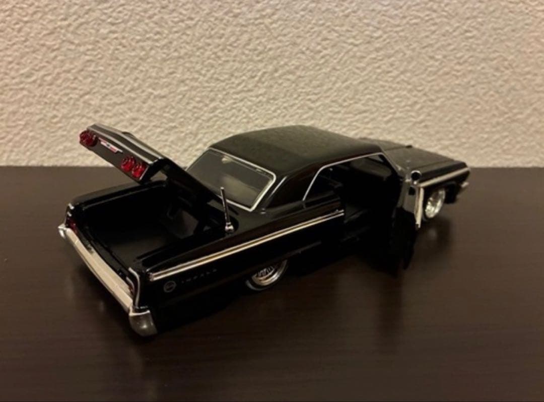'64 インパラ