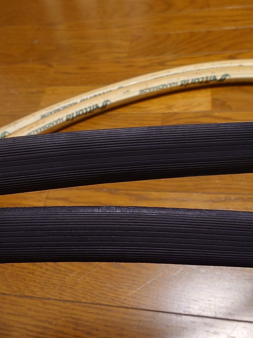 Vittoria Corsa Pro 23C チューブラー 2本
