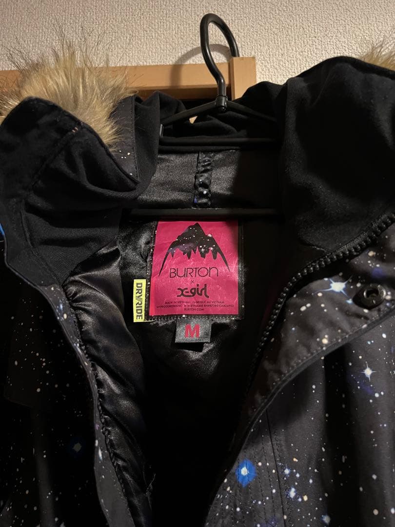 BURTON xガールレディーススノーボードジャケット Mサイズ