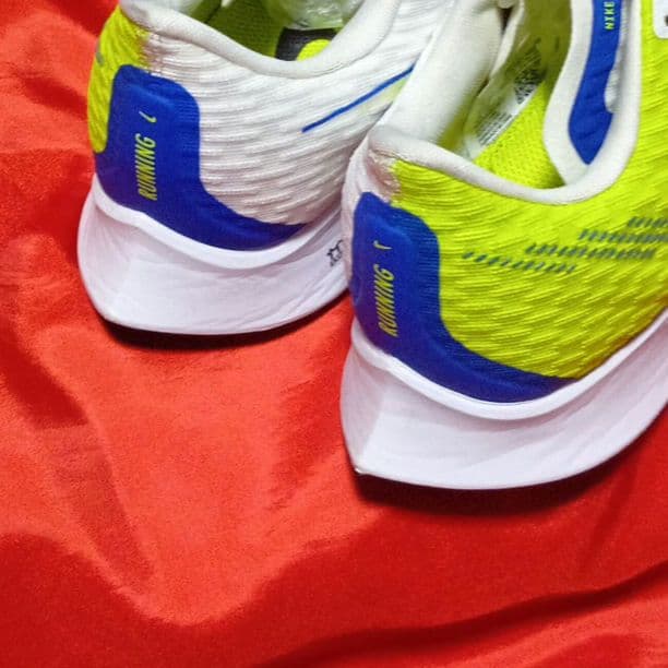 NIKE ランニングシューズ 24cm 新品未使用