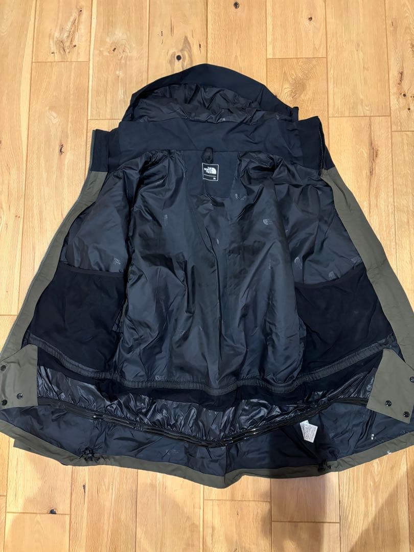 【美品】ノースフェイス スノーボード ウェア カーキ インナーダウン付き