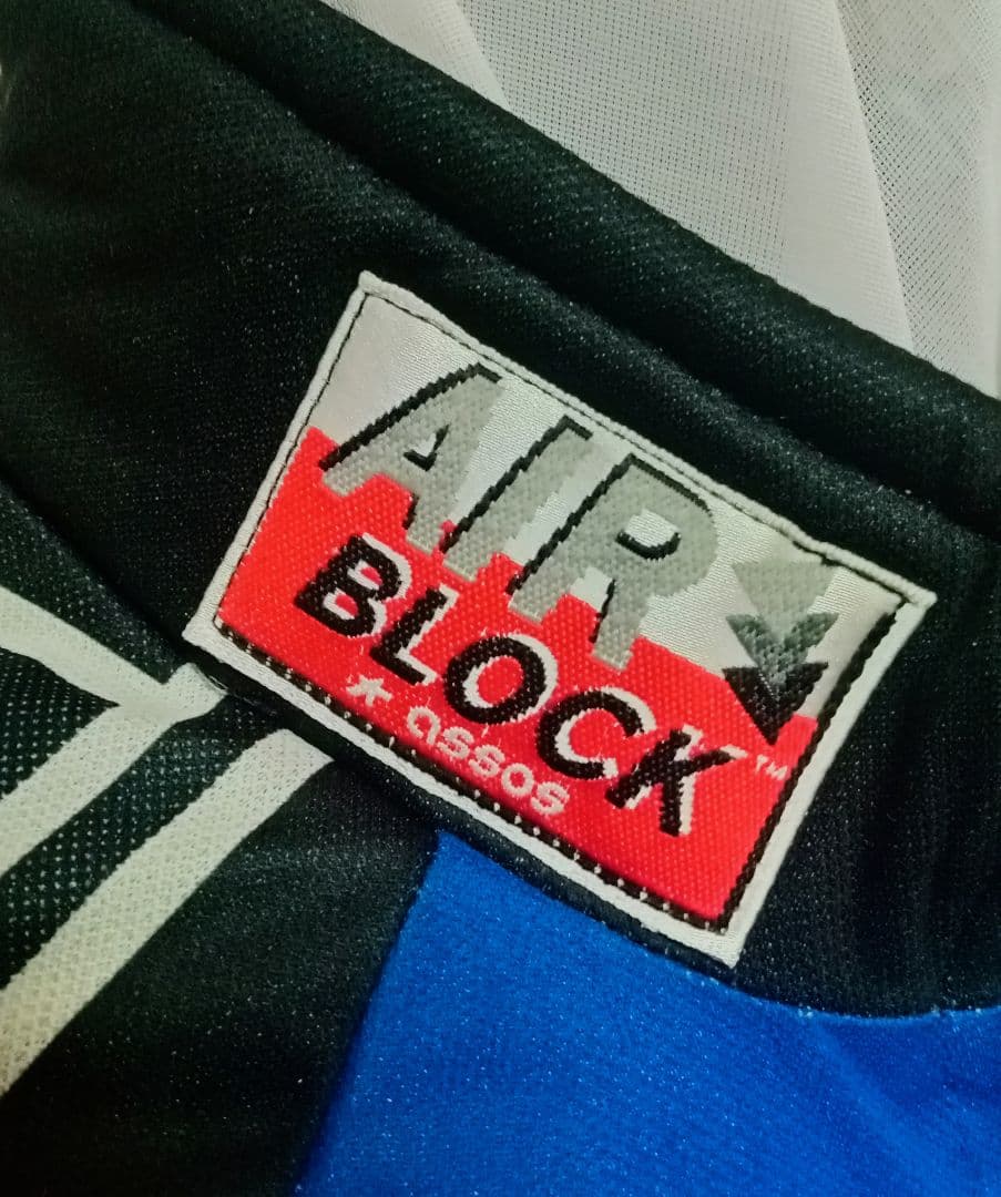 新品　アソスベスト サイズＳ 背面メッシュ　AIRBLOCK　PROSLINE