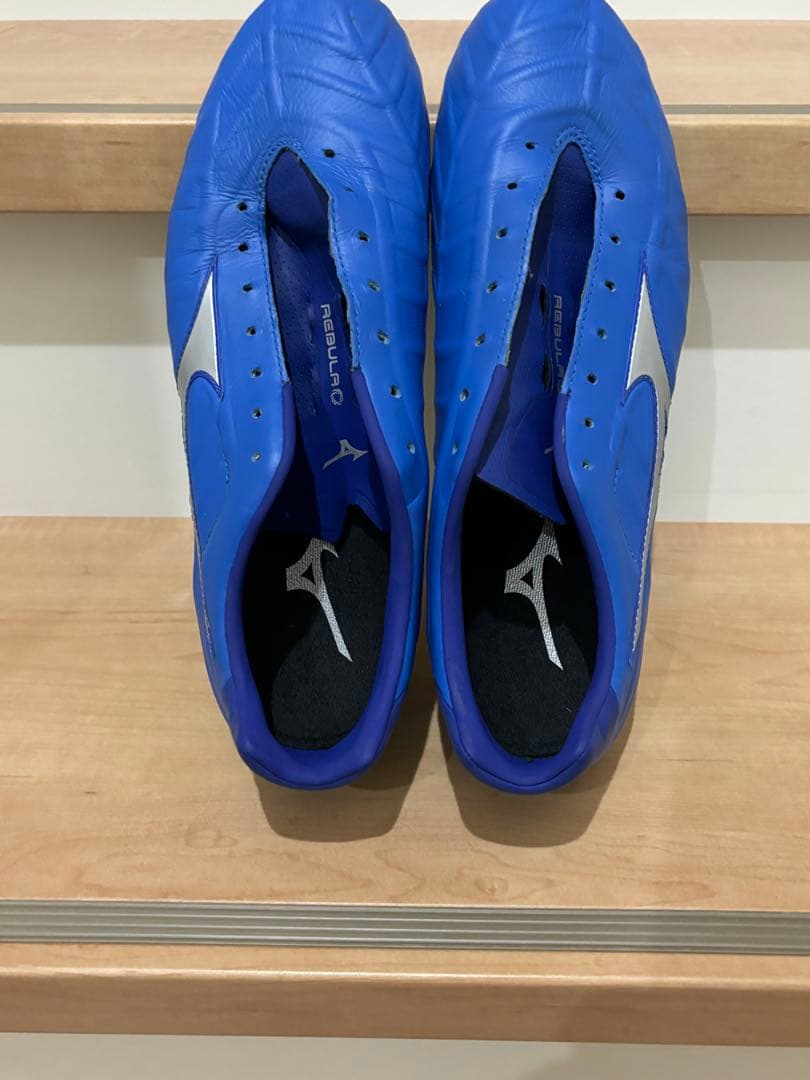にー Mizuno サッカーシューズ　レビュラV1 青 27.0cm