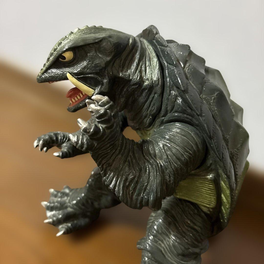 大怪獣ガメラ　大映　フィギュア　ソフビ　BANDAI