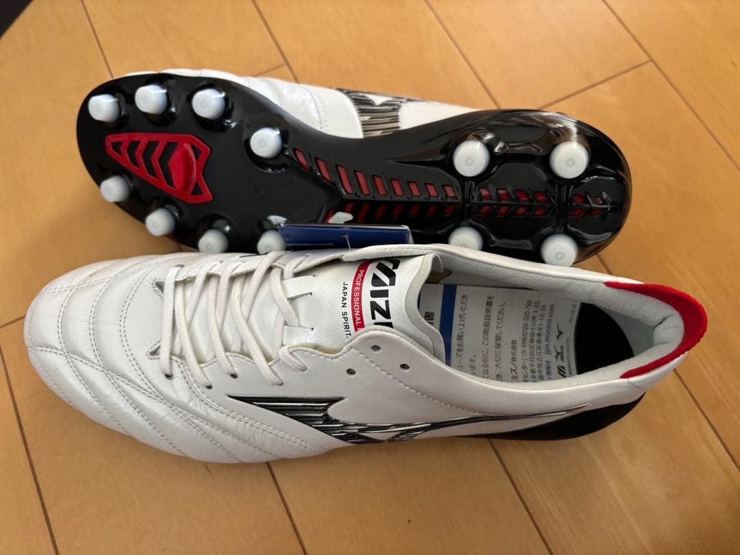 MORELIA NEO 4 JAPAN 26.5cm ホワイト/レッド/ブラック