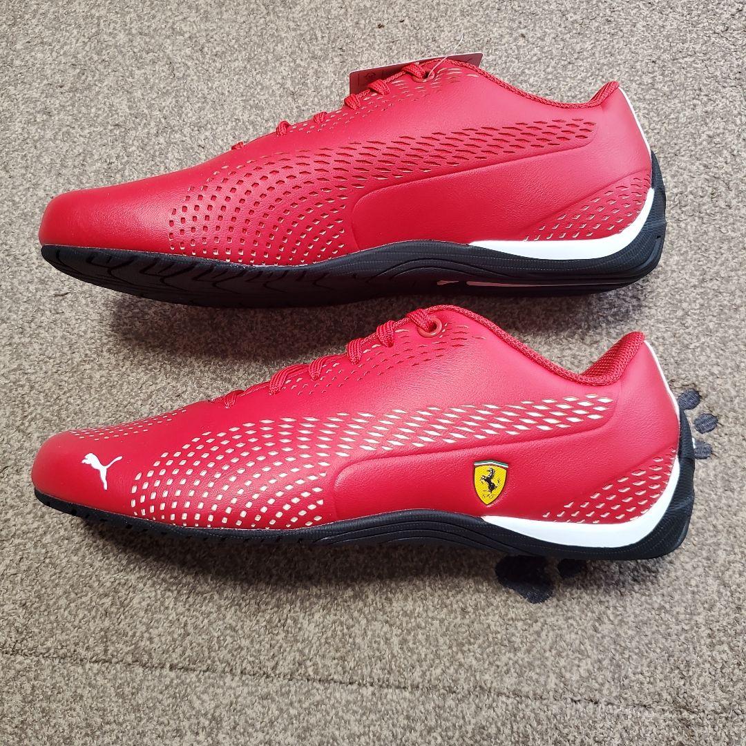 PUMA フェラーリコラボ レッドシューズ