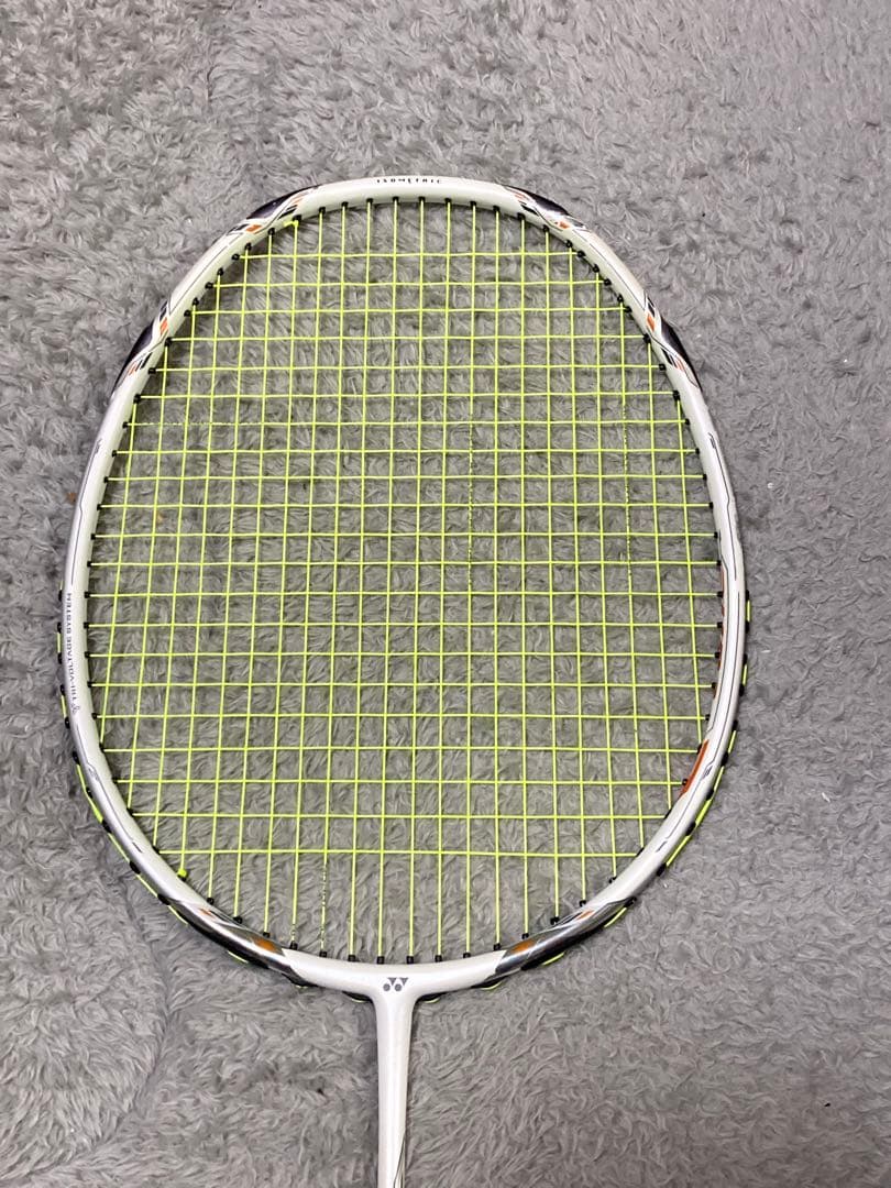 YONEX バドミントン ボルトリック70 e-tune