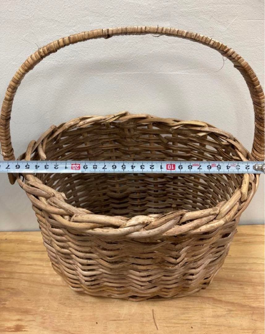 新品　山葡萄かごバッグ　あけびかご　北欧　ドライフラワー　カゴバッグ バスケット
