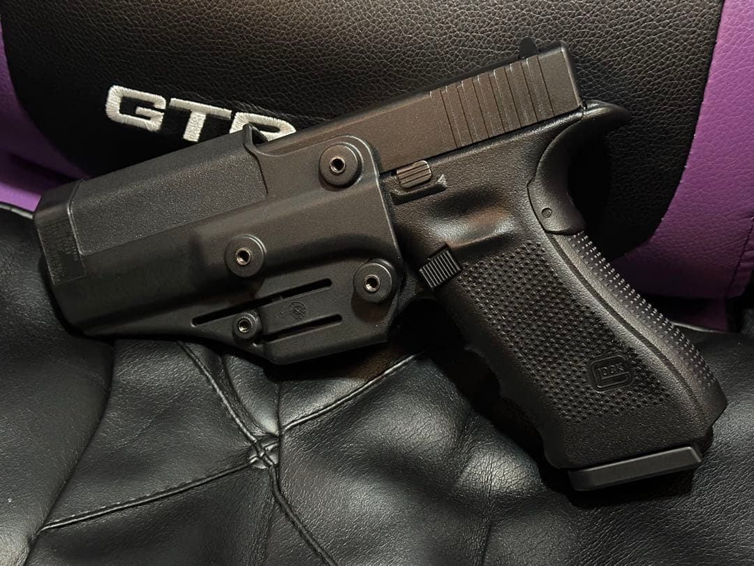 ブラックホーク ホルスター Glock グロック17、19、26 未使用品 右用
