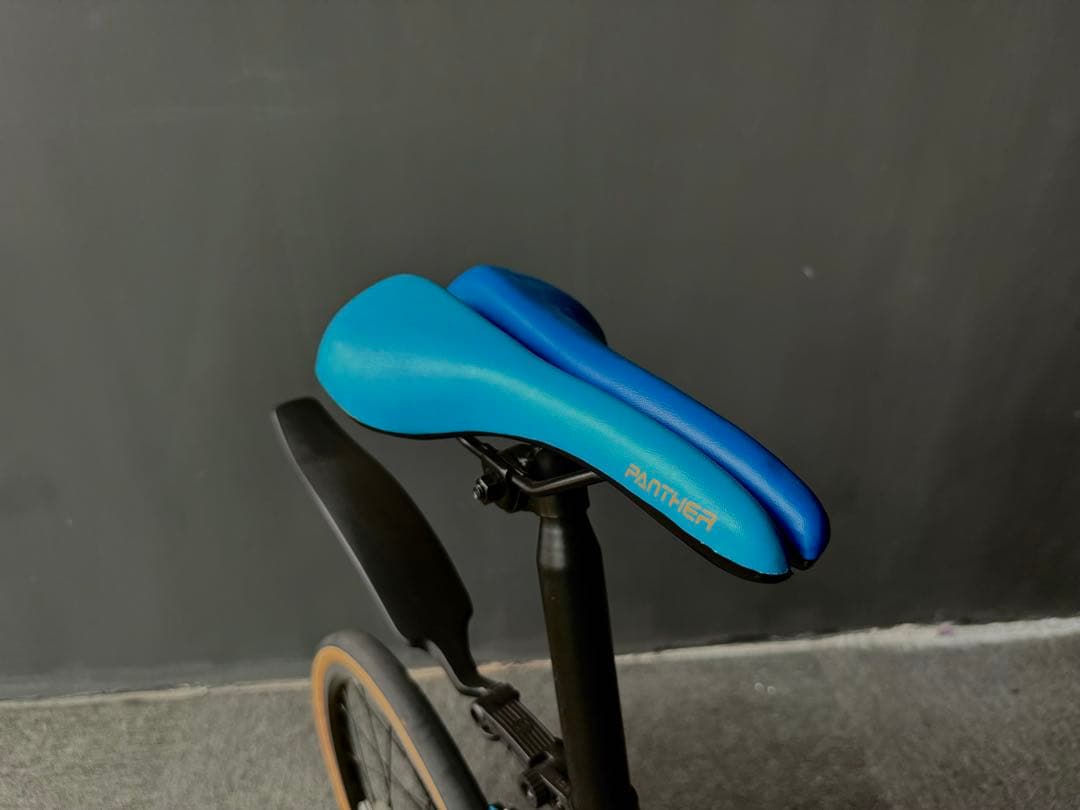 新品未使用 PANTHER 折りたたみ自転車 20インチ Shimano7段変速