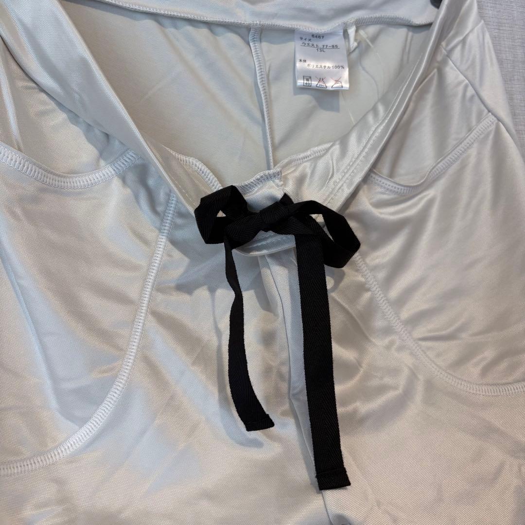 ✨新品✨ ブルームス 13 フレアパンツ ウェア ストレッチ 美脚 スポーツ