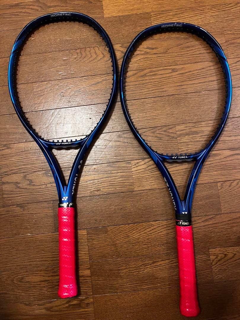 【値下げ交渉可能】YONEX e-zone 100 テニスラケット 2本セット