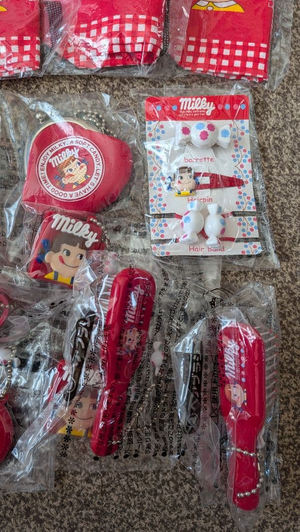 ペコちゃん　ポコ　非売品　小物　雑貨　34個　まとめ売り