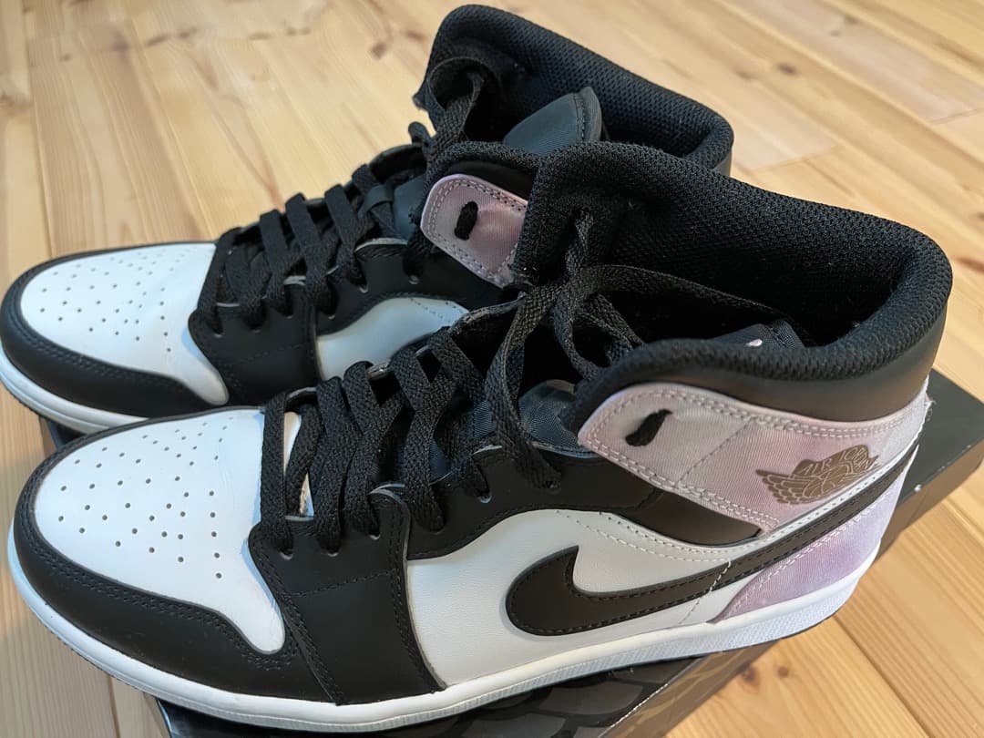 ナイキNIKE AIRJORDAN 1 MID SE 28cmUK9屋外使用なし