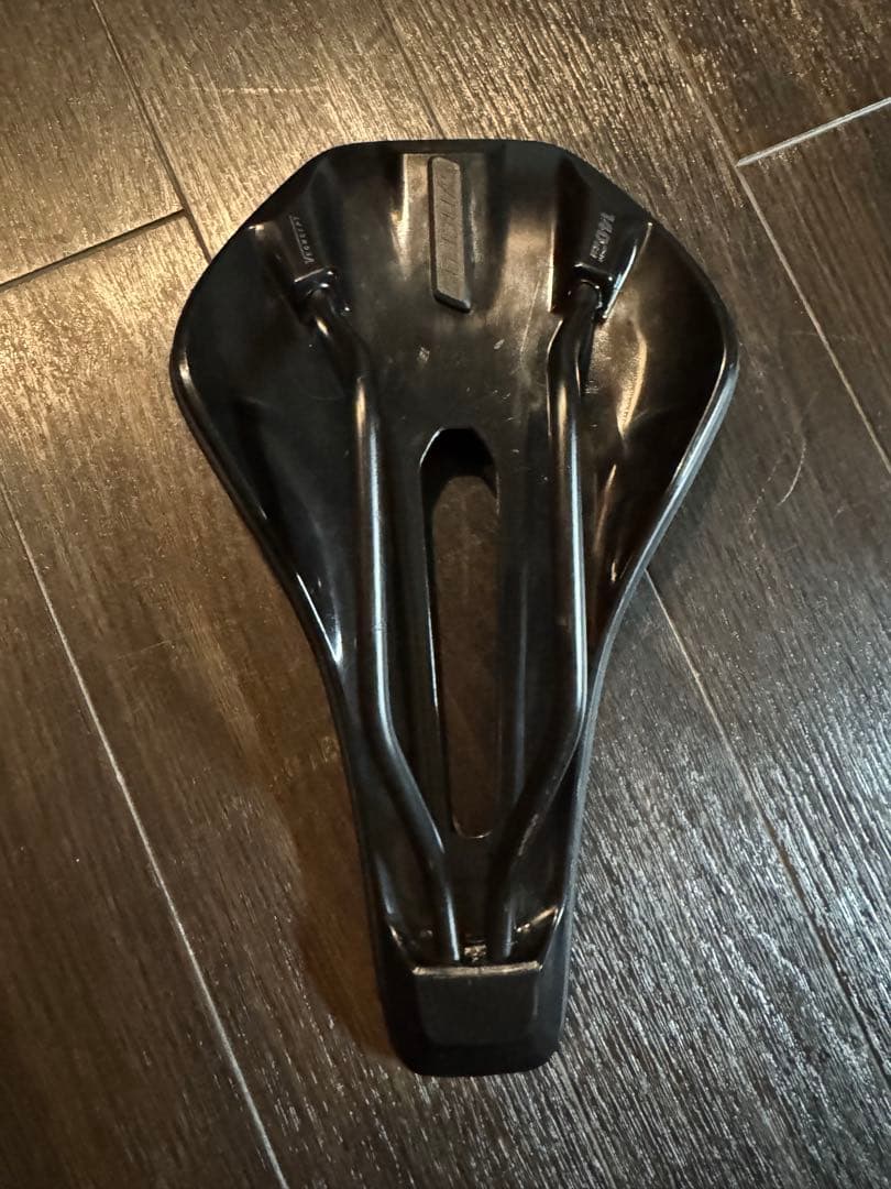 パーツ Syncros Belcarra Regular 2.0 Cut Out