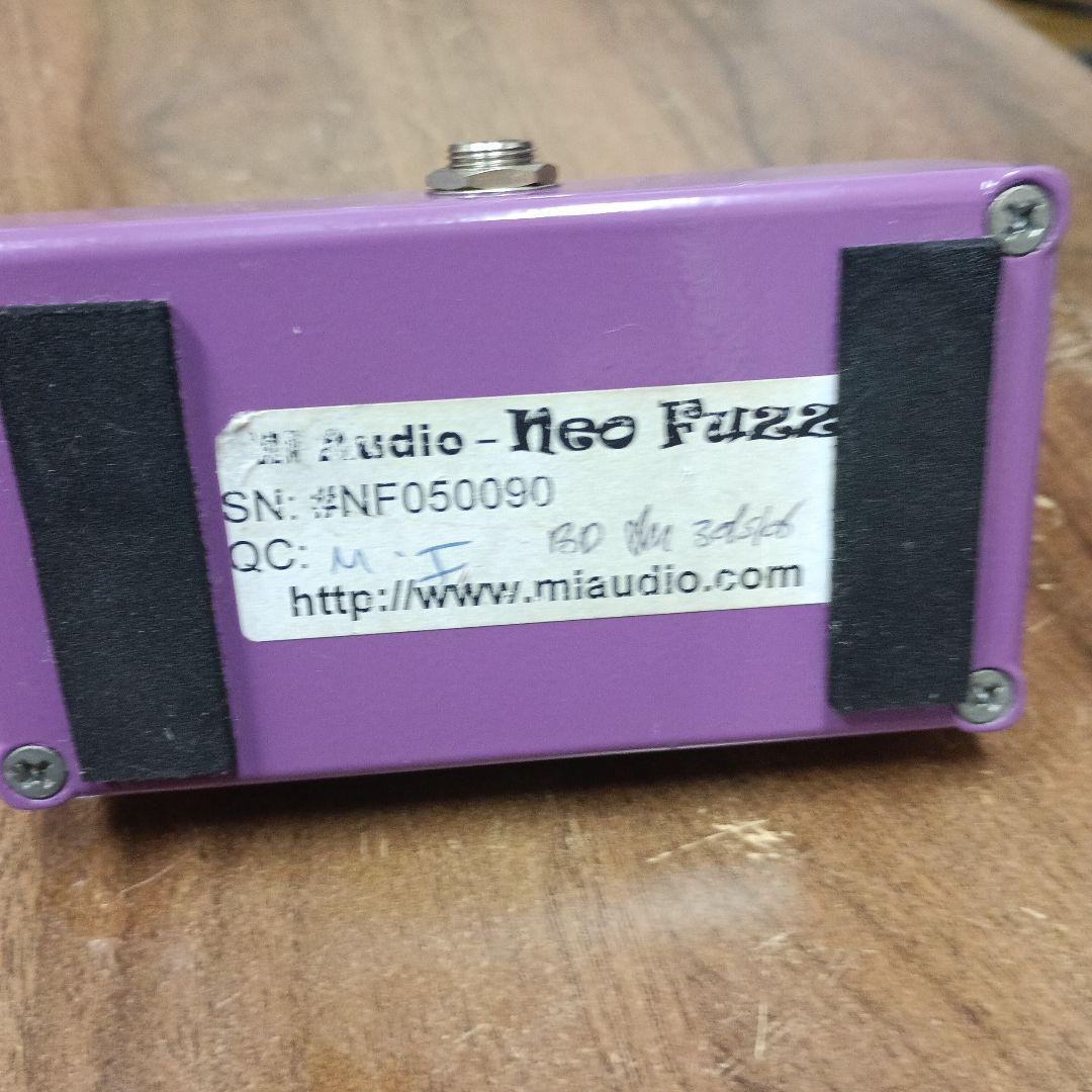 MI AUDIO neo Fuzz ギターエフェクター