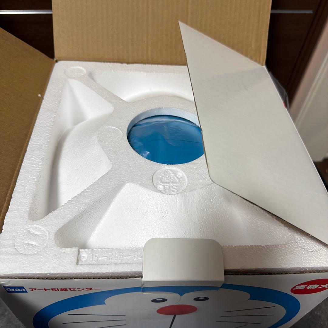 新品　未使用品　ドラえもん冷温庫 ART-0444 500ml