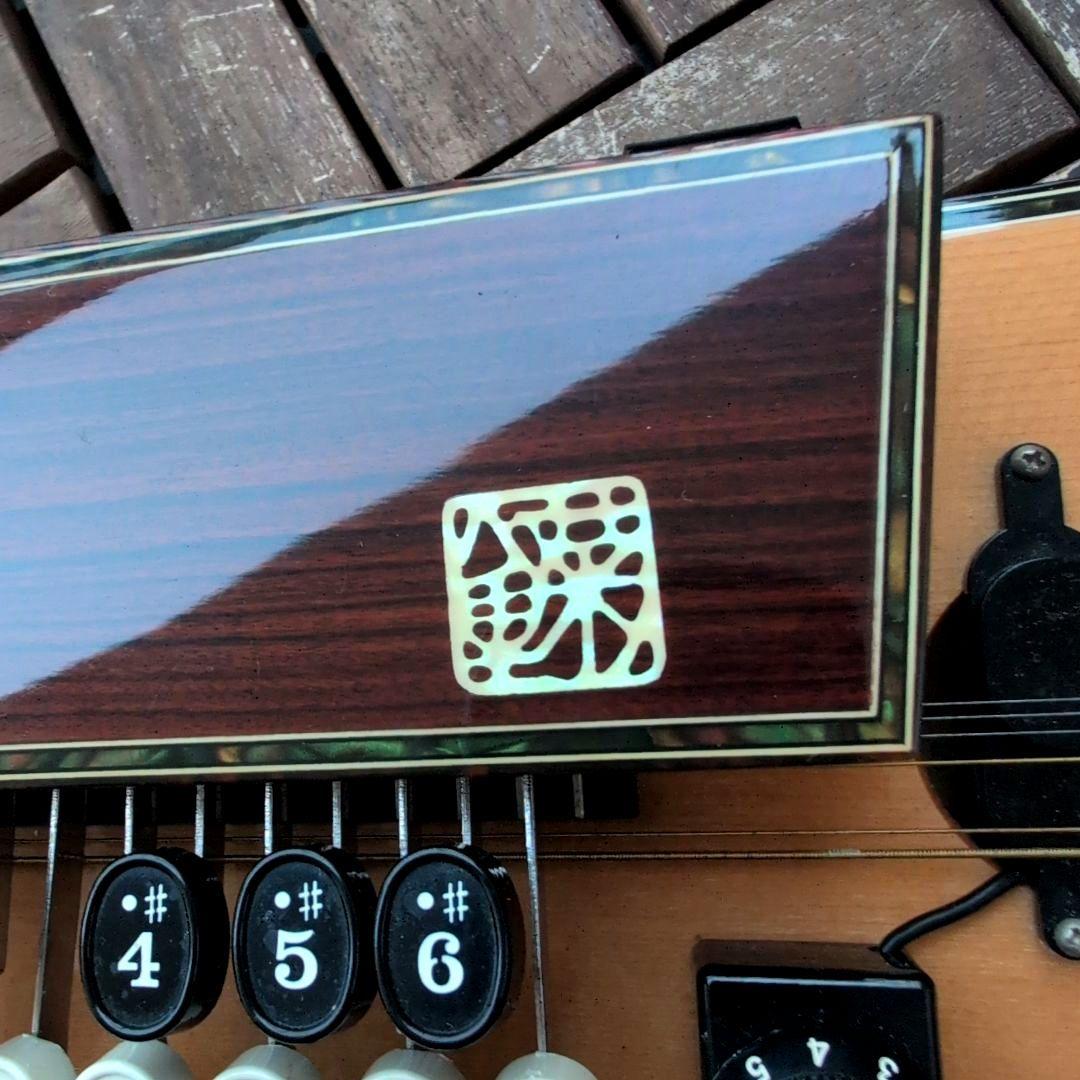 菊八重 高級大正琴KIKUYAE−HARP F28RS 定価84000円！