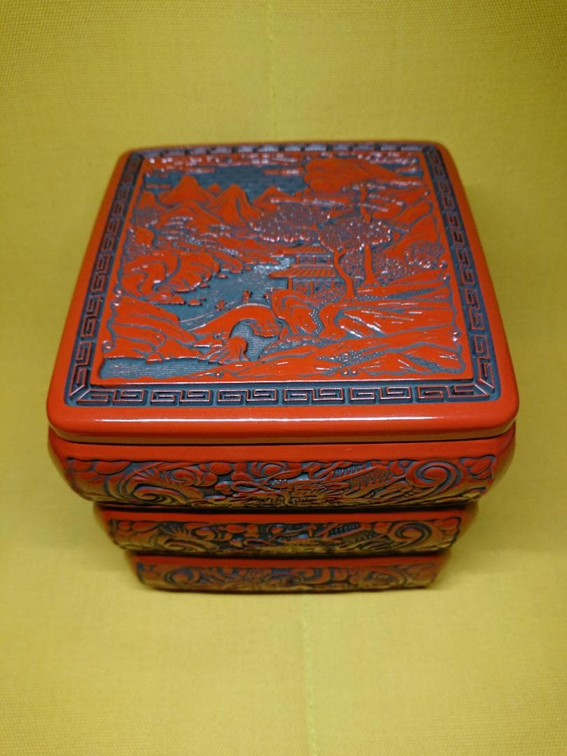 【美品】堆朱　龍　山水彫　漆器　置物　インテリア　工芸品　美術品　A1080