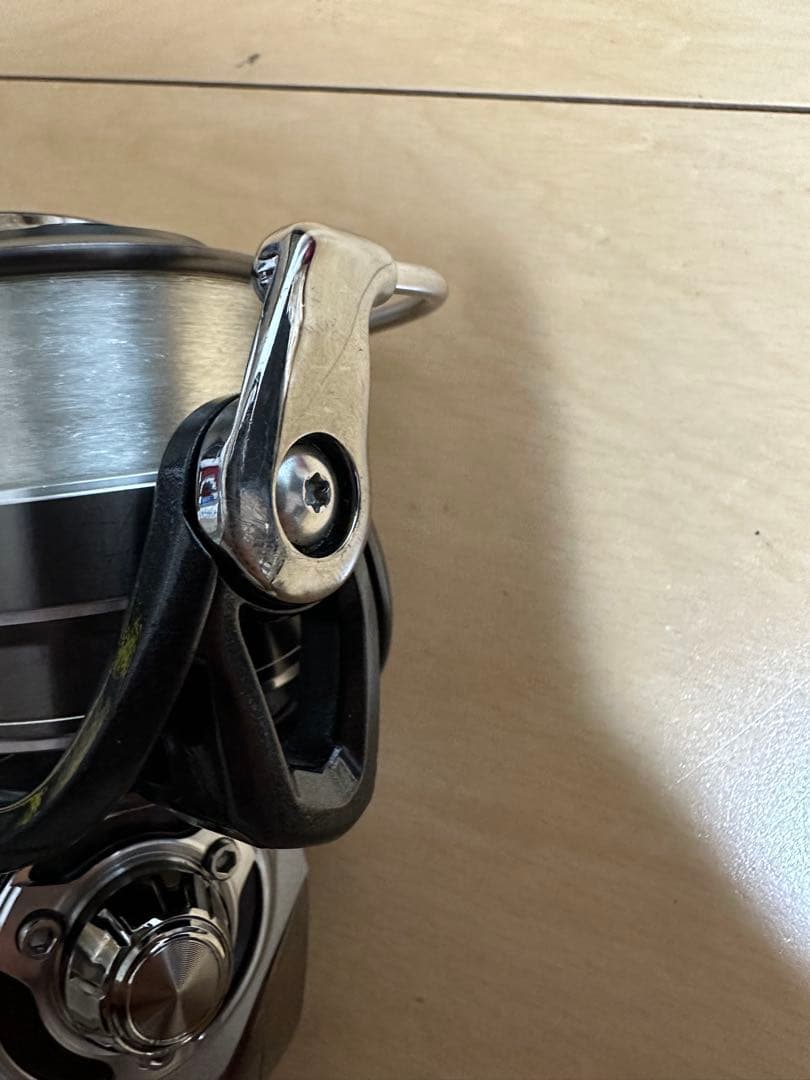 ダイワ　イグニスタイプR 2505H スピニングリール