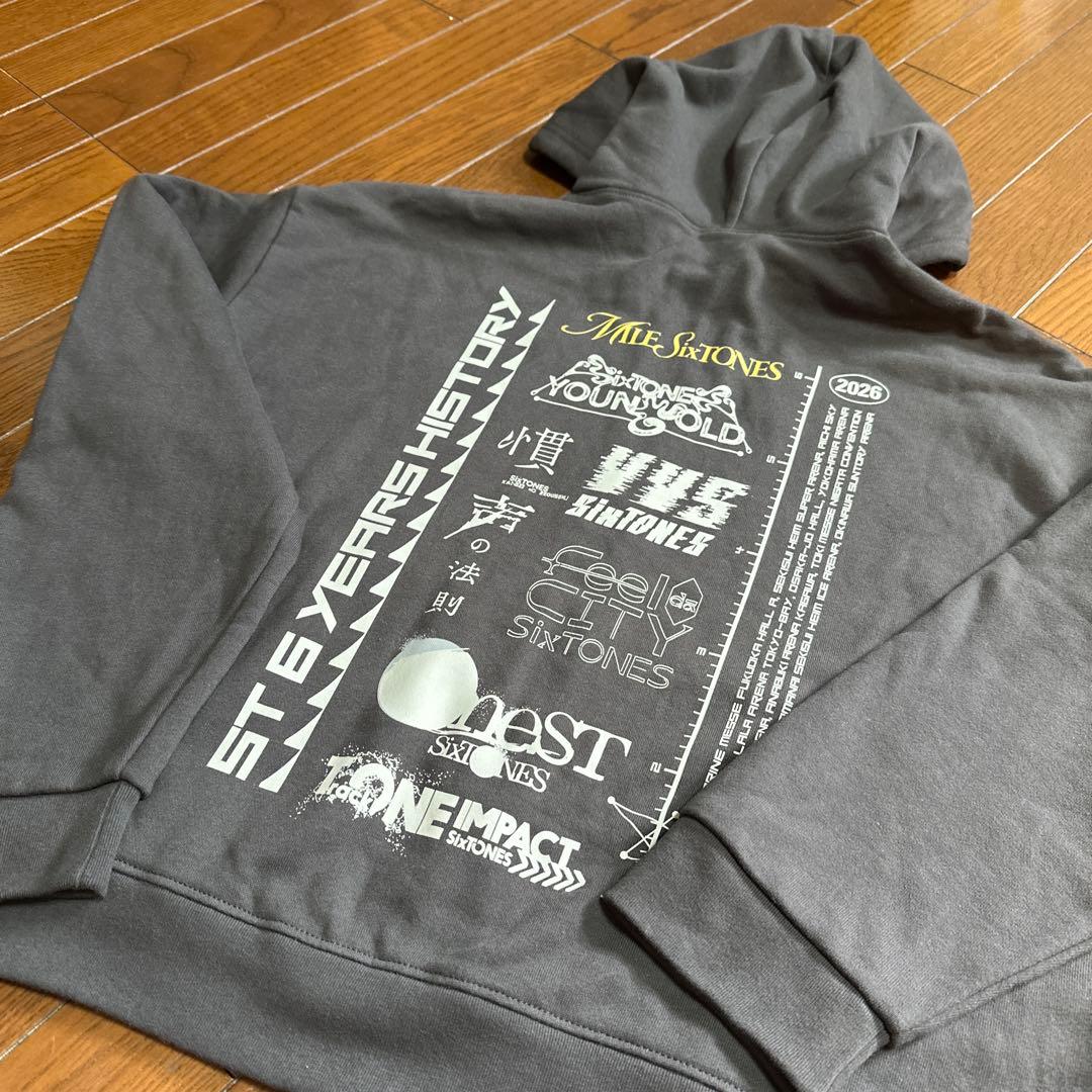 【美品】SixTONES ライブグッズ　パーカー MILE SixTONES