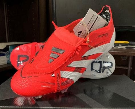 5000円お得 新品26cm adidas PREDATOR ELITE FG