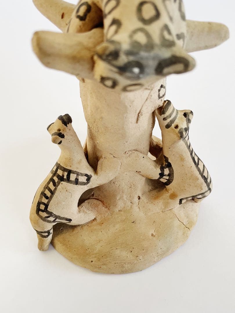 工芸品 Karaja pottery