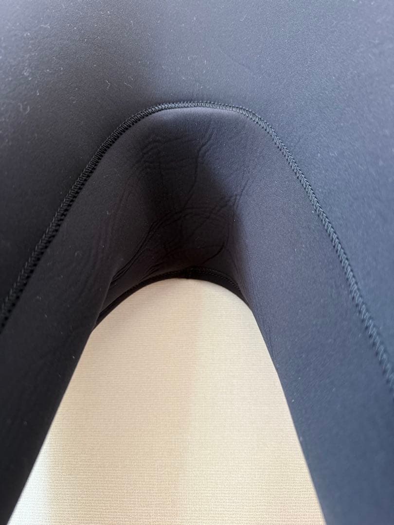 Hurley セミドライ ウェットスーツ Advantage Max