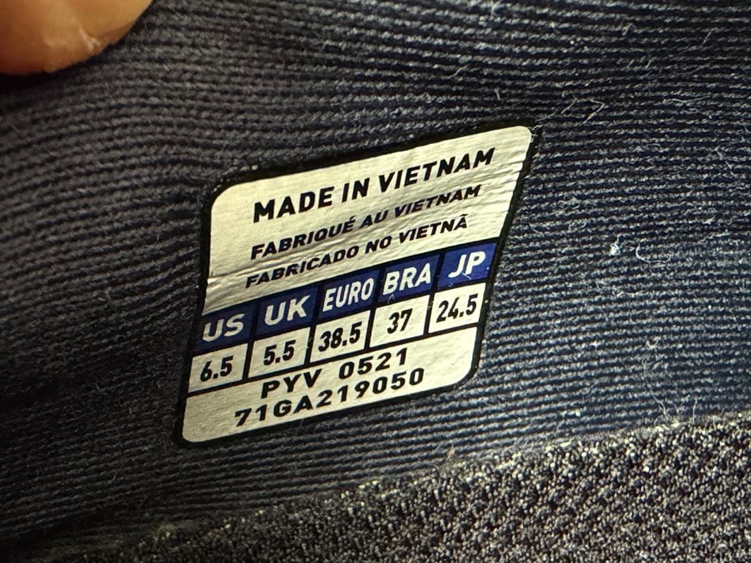 Mizuno Wave Fang Zero 2 バドミントンシューズ　24.5㎝