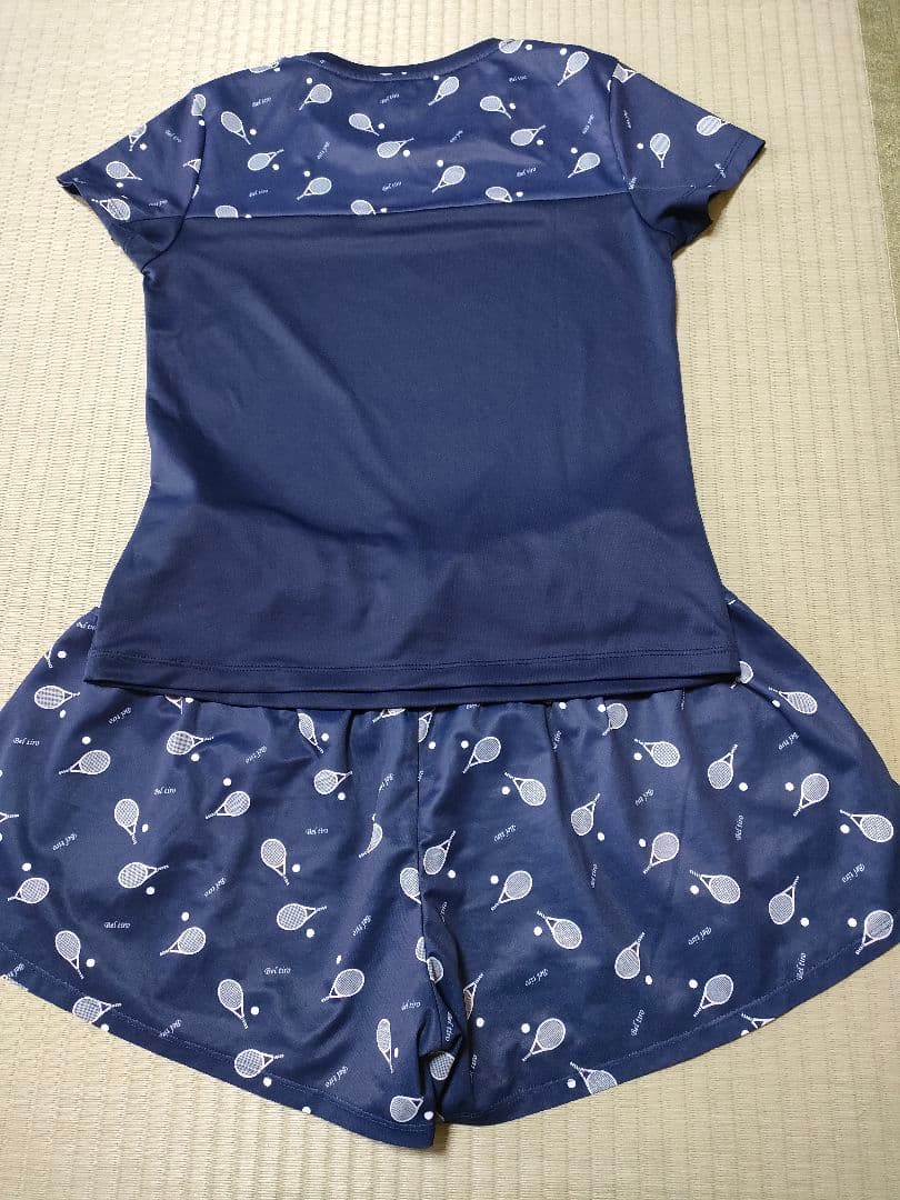 FILA上下セット ラケット柄 TシャツМとキュロットＬ