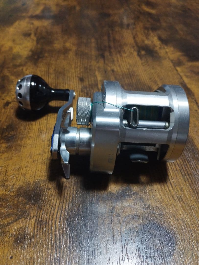リール DAIWA RYOGA C2020PE-H