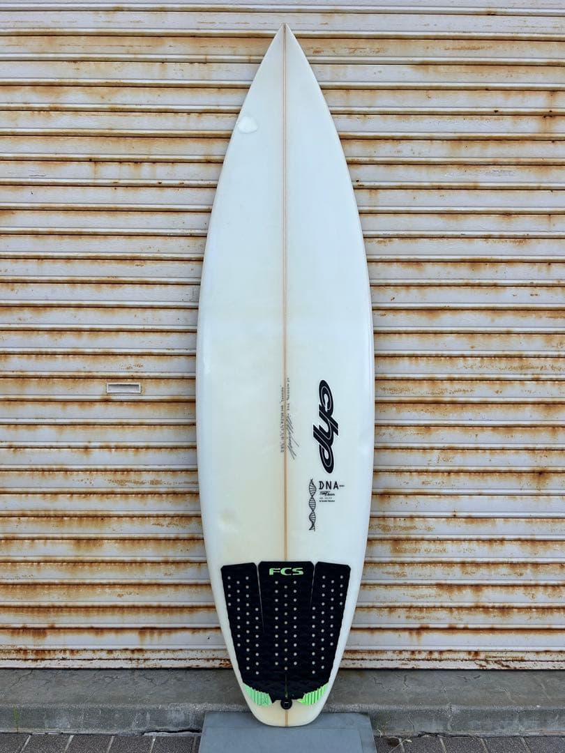 CHP サーフボード　DNA The ONE 5'8 1/2\" 中古