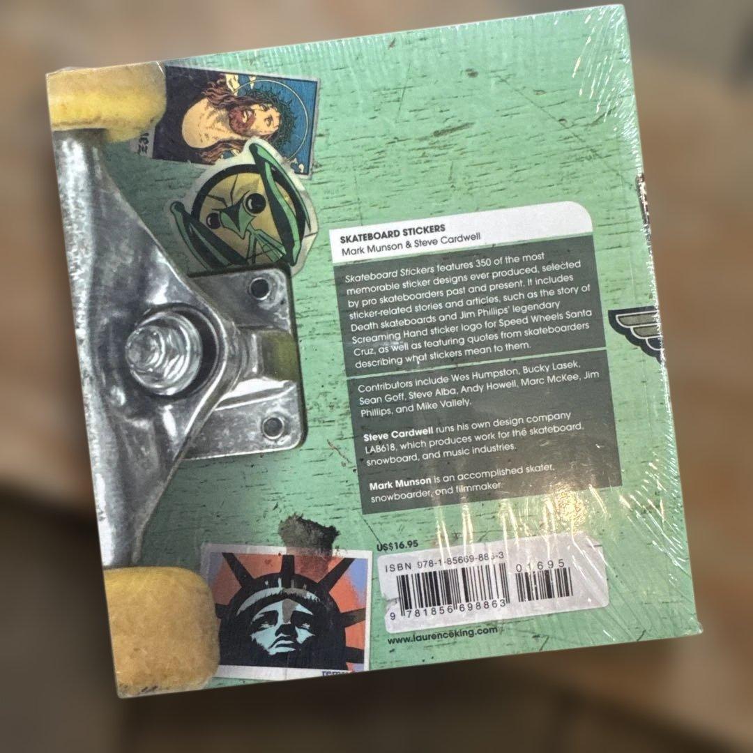 スケートボード SKATEBOARD STICKERS BOOKS