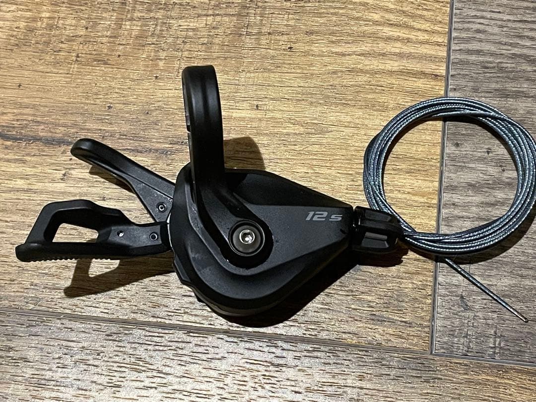 新品未使用　Shimano DEORE M6100リアディレイラー & シフター