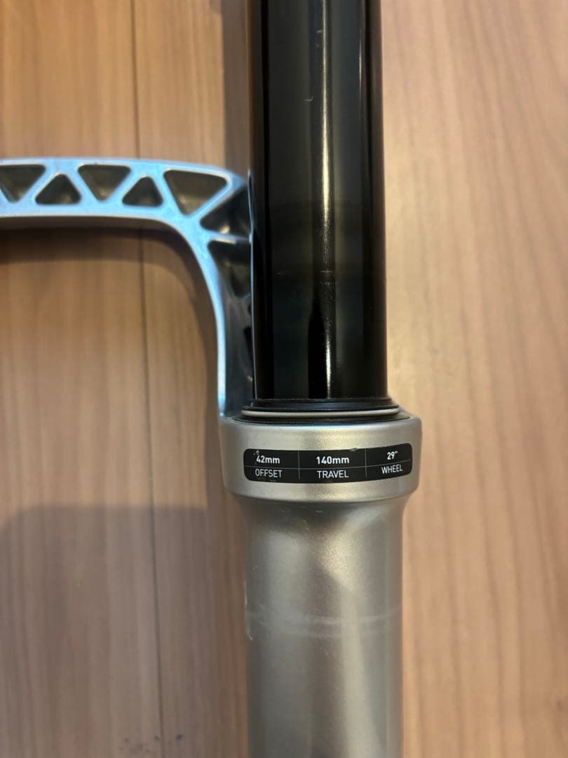 ロックショックス　PIKE アルティメイト29 140mm