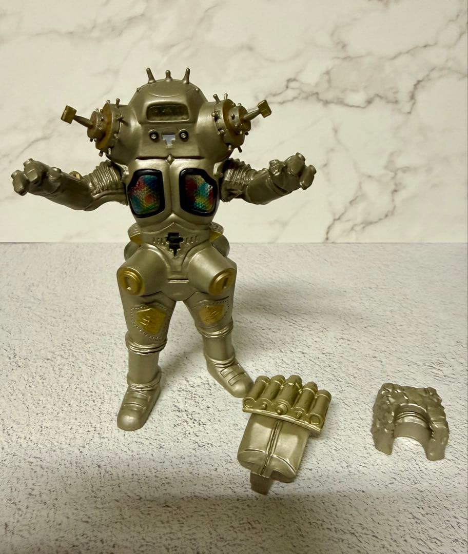 アルティメットルミナス17 パンドン＋キングジョー（音無し版