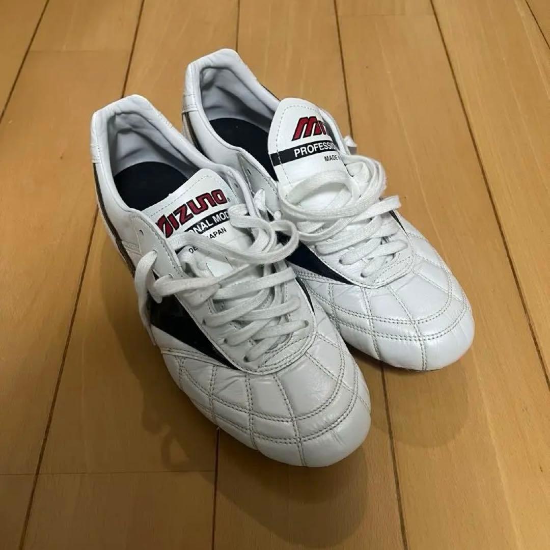 Mizuno Morelia 2 サッカーシューズ ホワイト/ブラック/レッド