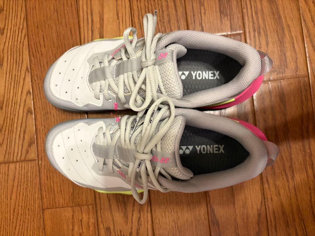 YONEX バドミントンシューズ SUBAXIA サブアクシア　23.5