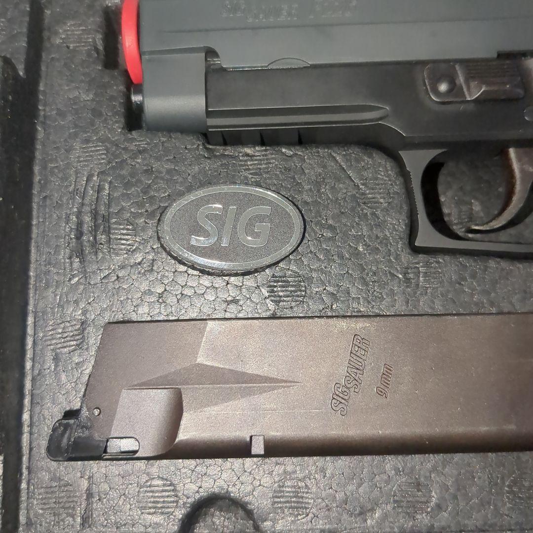 東京マルイ　SIG P226 E2 ガスブローバック ガスガン GBB
