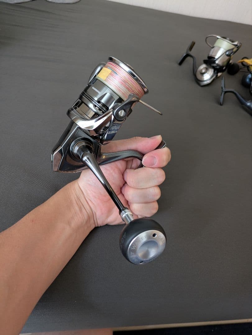 リール SHIMANO TWIN POWER 4000XG