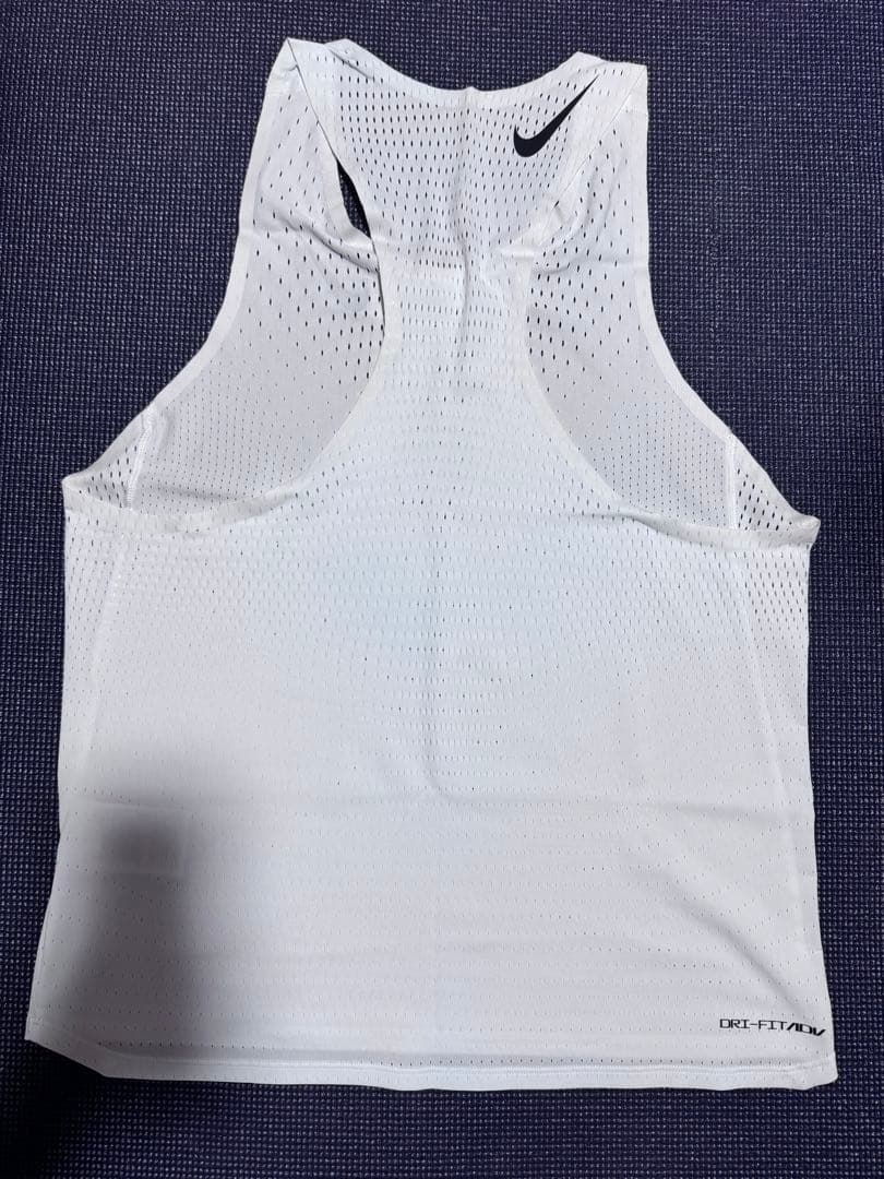 NIKE エアロスイフト